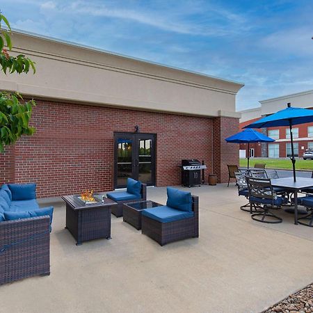Hampton Inn & Suites Madisonville Zewnętrze zdjęcie