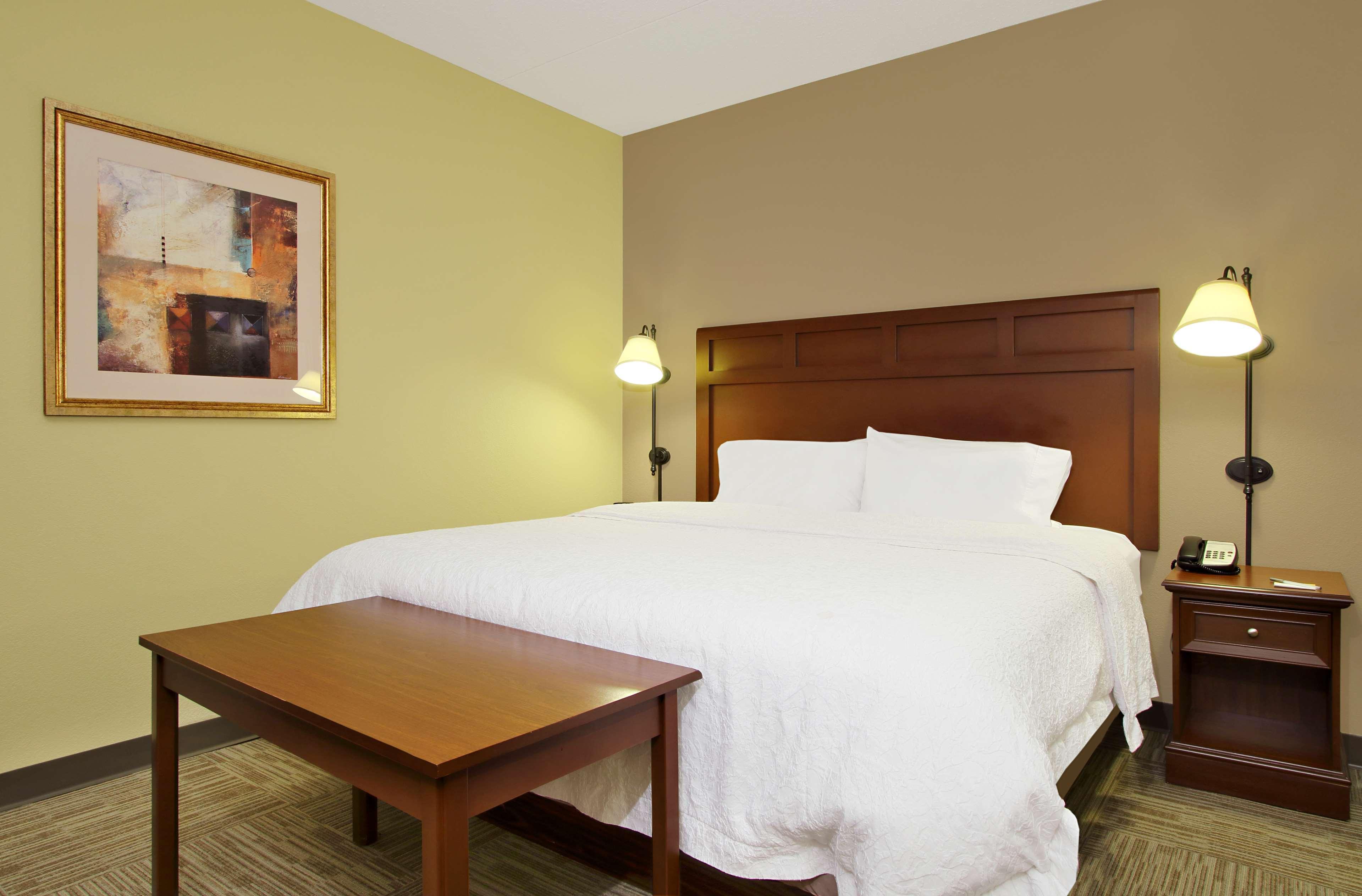 Hampton Inn & Suites Madisonville Zewnętrze zdjęcie