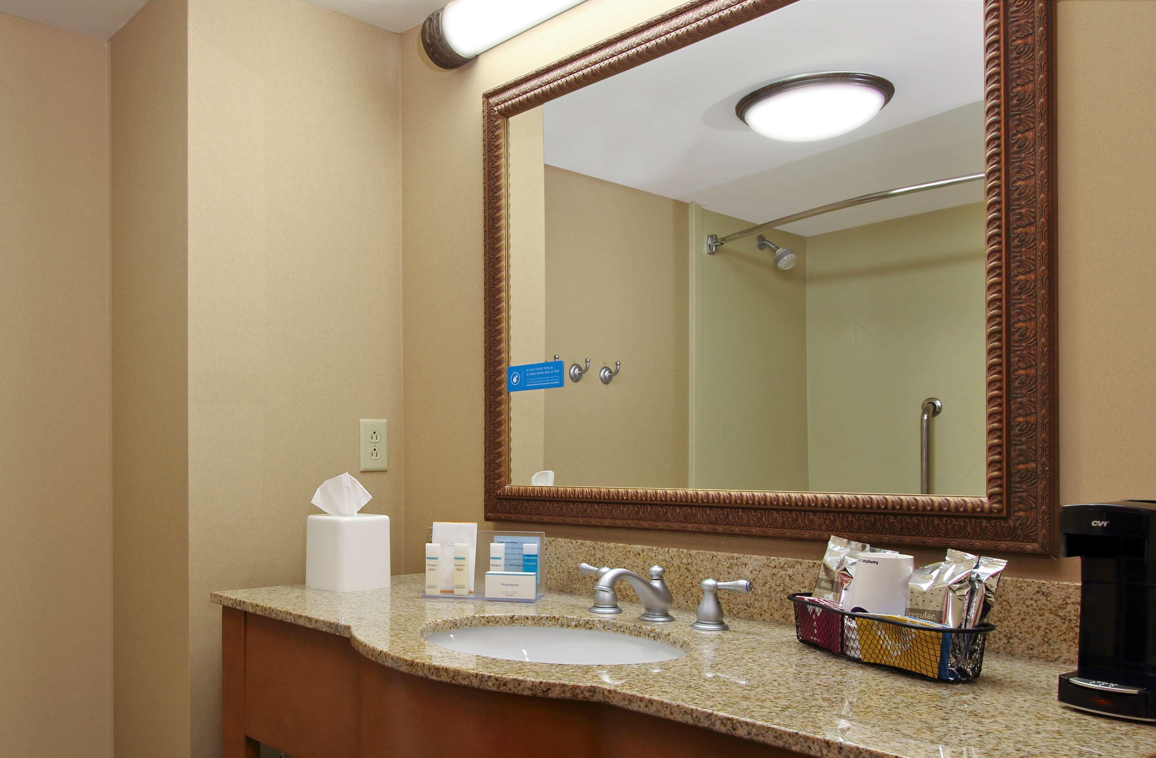 Hampton Inn & Suites Madisonville Zewnętrze zdjęcie