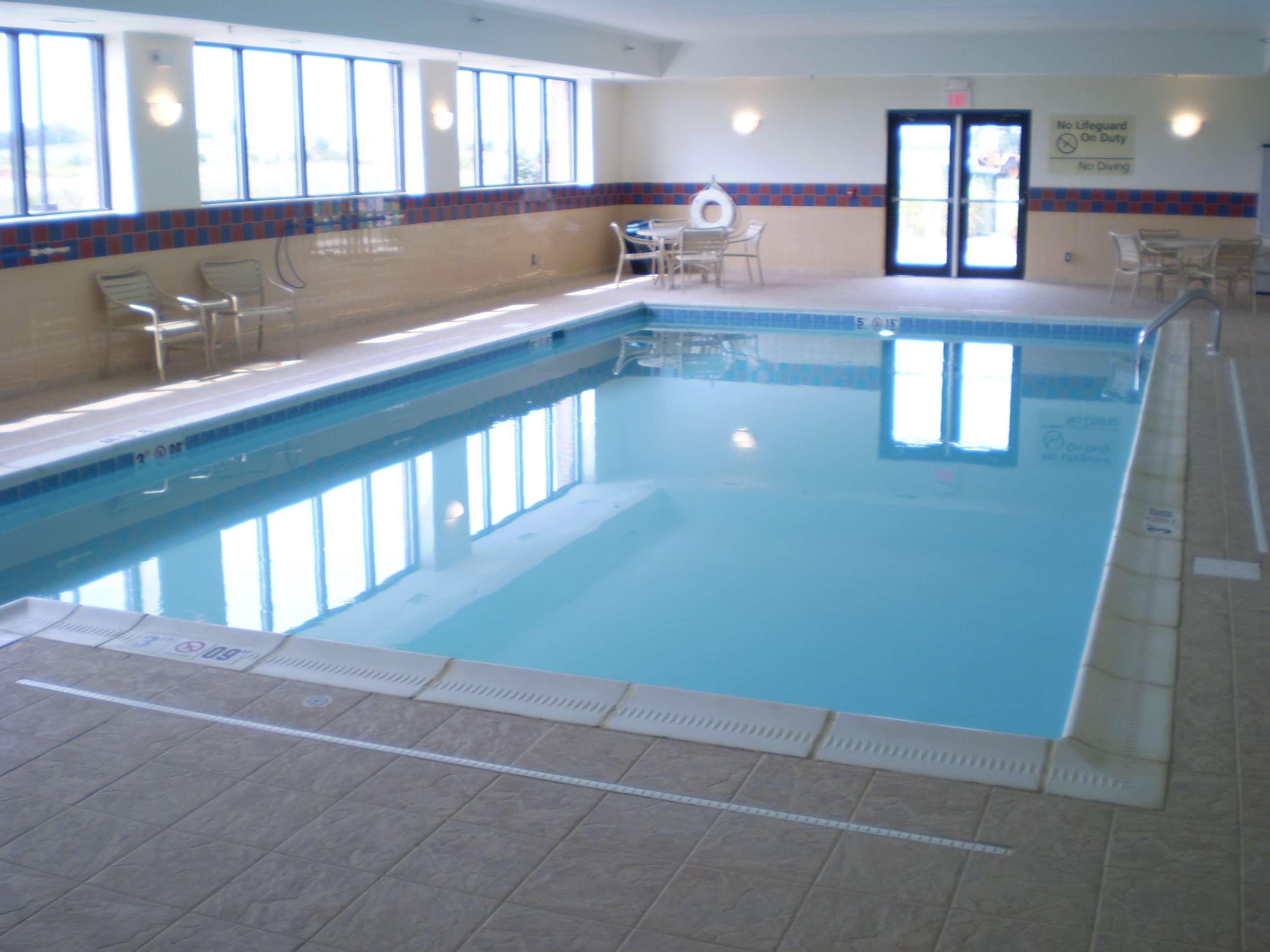 Hampton Inn & Suites Madisonville Zewnętrze zdjęcie