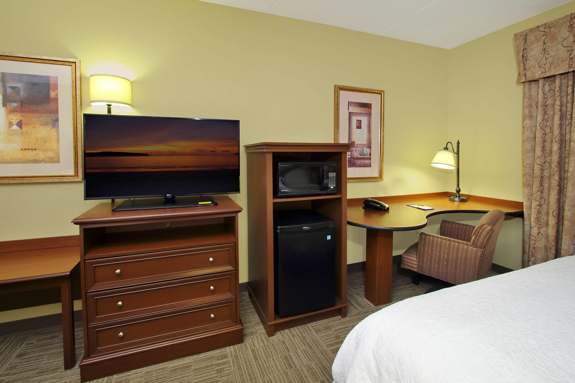 Hampton Inn & Suites Madisonville Zewnętrze zdjęcie