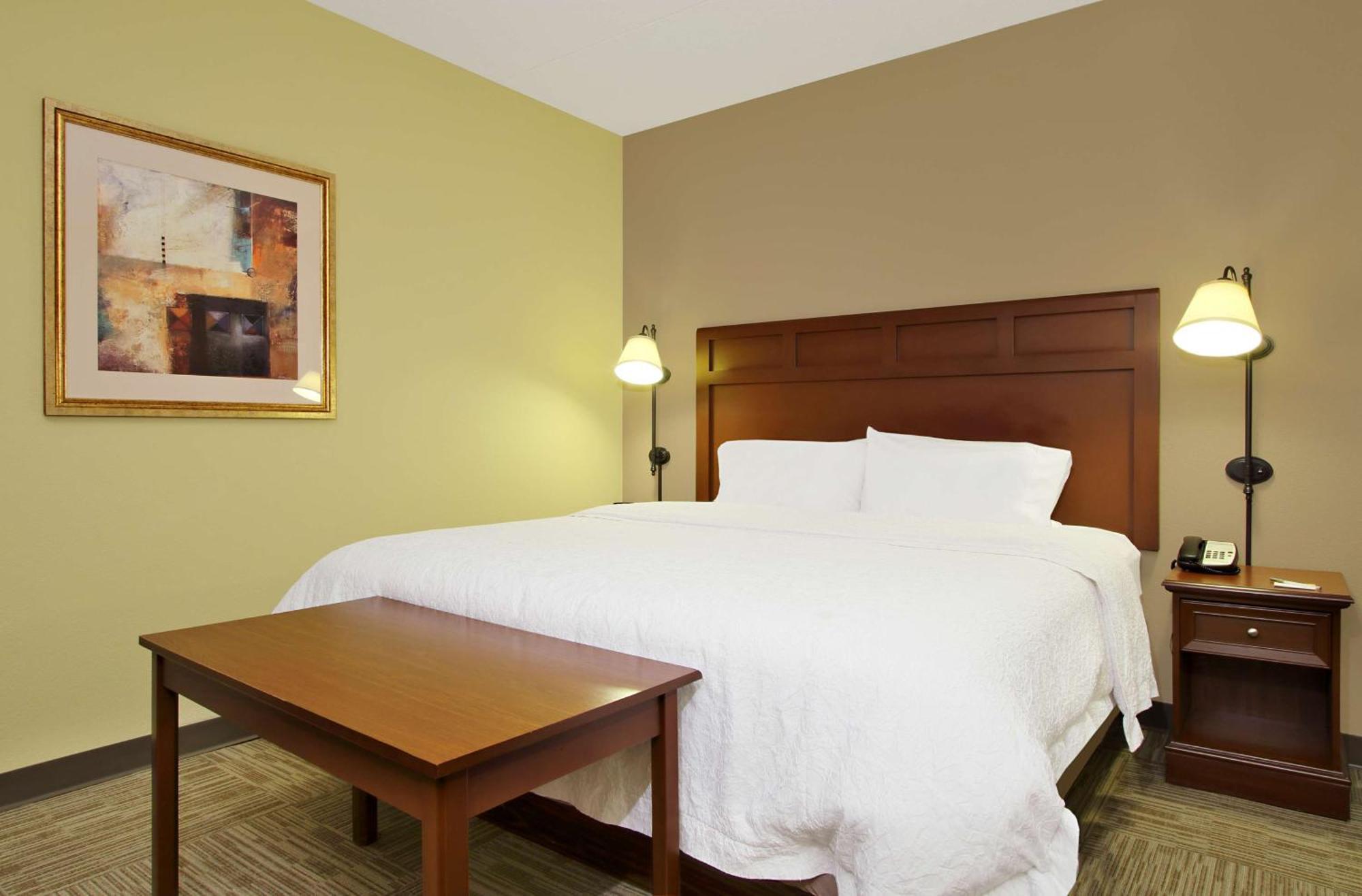 Hampton Inn & Suites Madisonville Zewnętrze zdjęcie